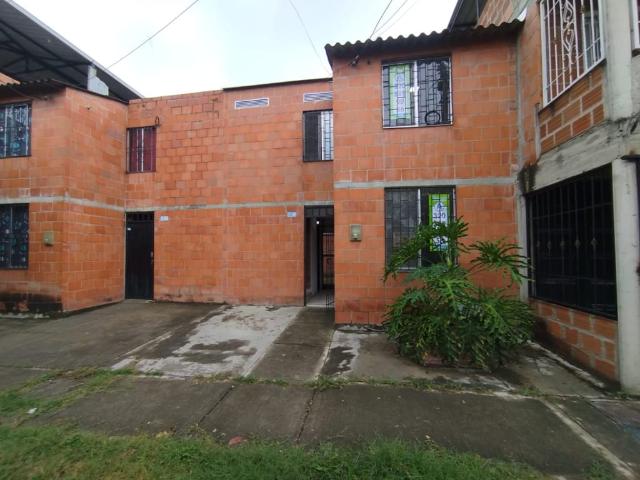 Casa en arriendo en Candelaria, Sur