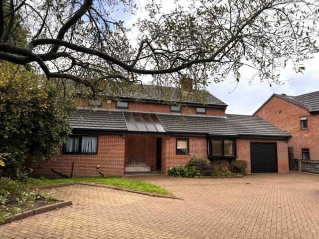 House for rent in Swadlincote, South Derbyshire