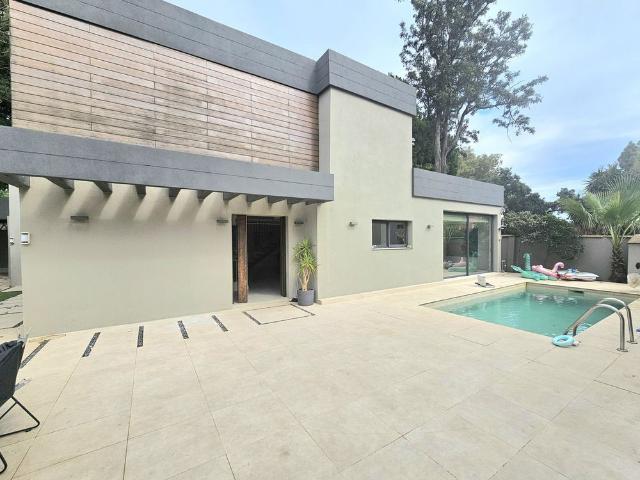 Casa en alquiler en Girona