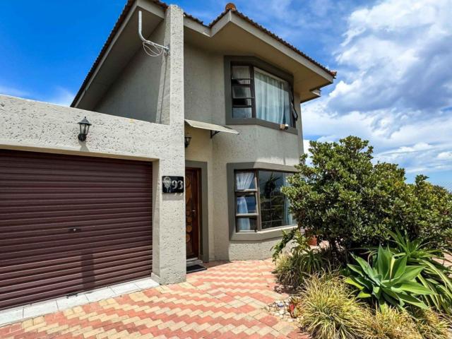 House for sale in Groot Brak Rivier, Western Cape