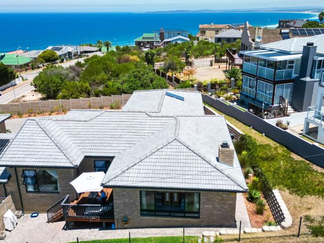 House for sale in Groot Brak Rivier, Western Cape