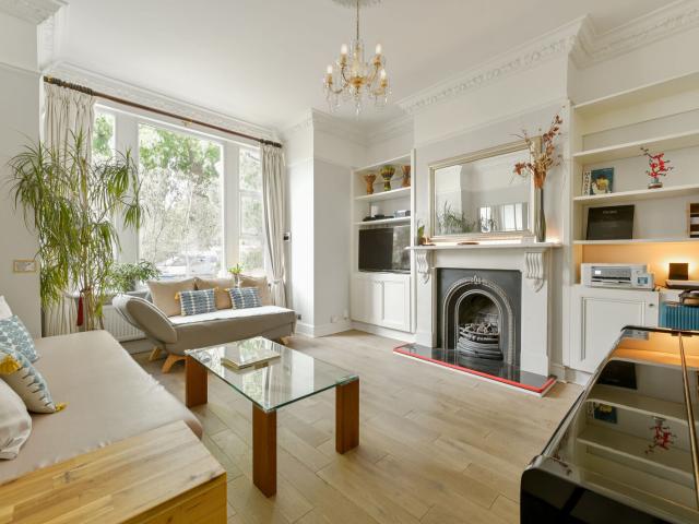 House for rent in London Borough of Ealing, Greater London