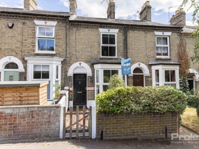 House for rent in Heigham Grove, East Bank