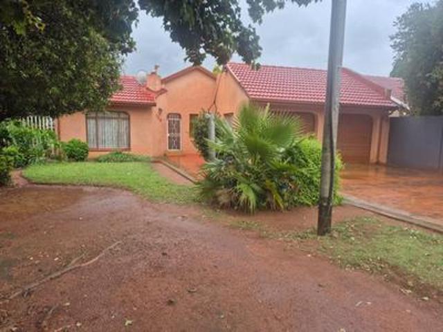 House for sale in Vosloorus, Gauteng