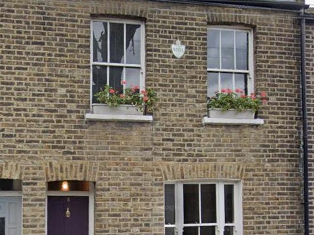 House for rent in Victoria, Greater London
