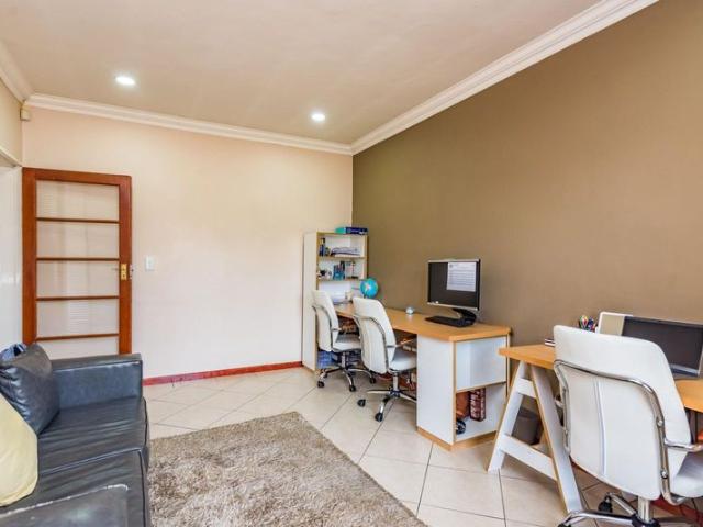 House for sale in Johannesburg, West