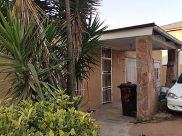 House for sale in Vosloorus, Gauteng