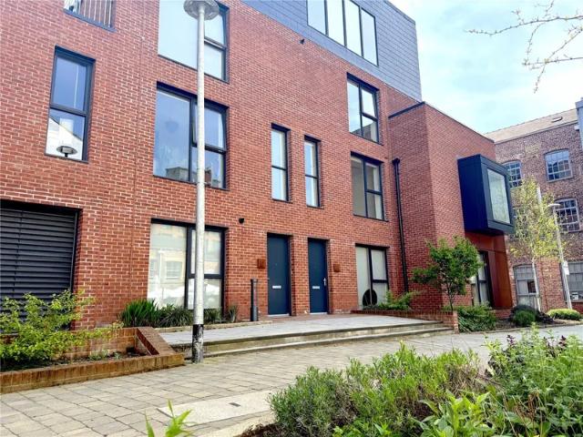 House for rent in Holbeck, West Yorkshire