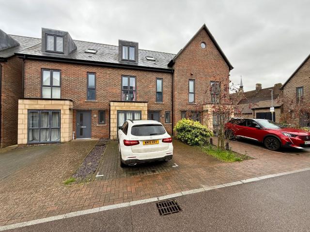 House for rent in Dunstable, Isle Of Man