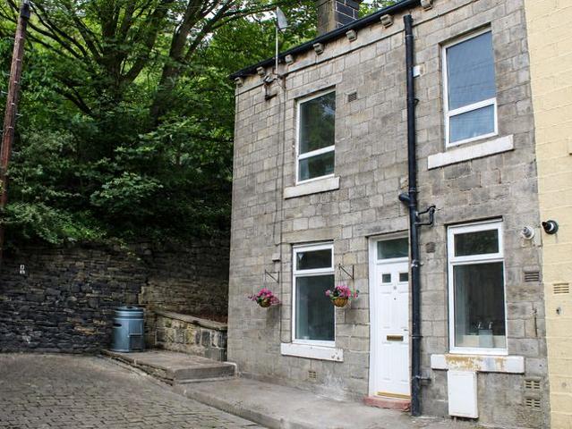 House for rent in Cornholme, Todmorden