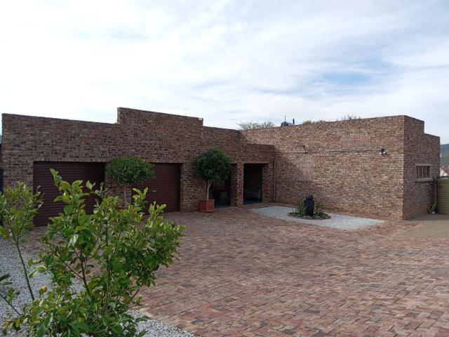 House for sale in Graaff Reinet, Eastern Cape