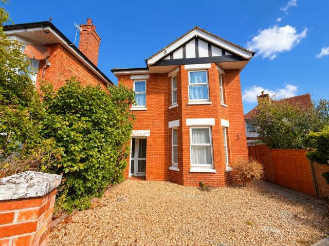 House for rent in Charminster, Bournemouth