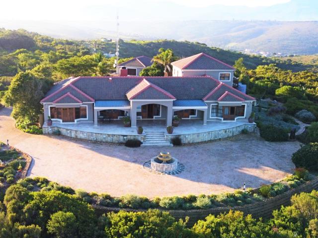House for sale in Groot Brak Rivier, Western Cape