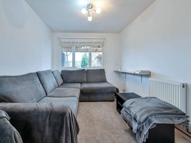 House for rent in Slyfield, Westborough