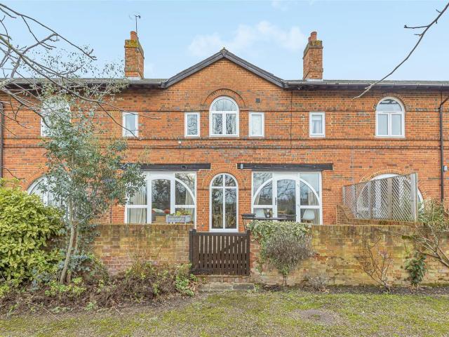 House for rent in Ockham, Guildford