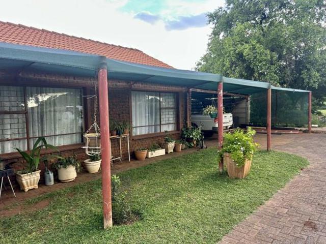 House for sale in North West