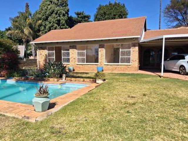 House for sale in Nooitgedacht, Gauteng