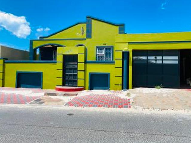 House for sale in Khayelitsha, Western Cape