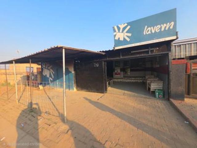 House for sale in Ivory Park