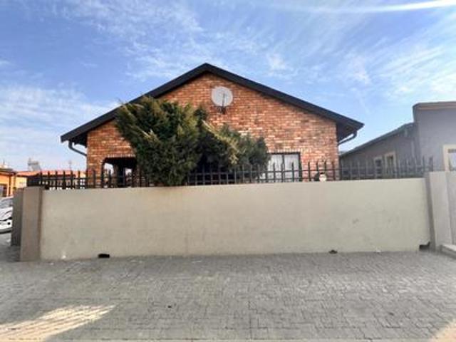House for sale in Midrand, Ivory Park