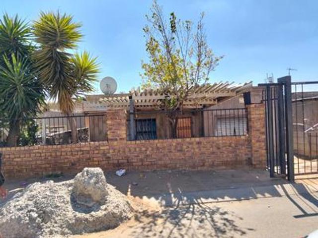 House for sale in Midrand, Ivory Park House for sale in Midrand, Ivory Park