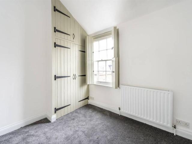 House for rent in London Borough of Richmond upon Thames, Greater London