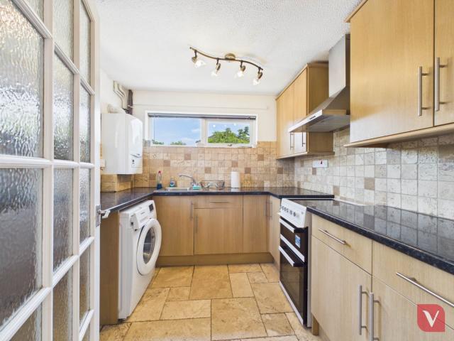 House for rent in Crownhill, Shenley Church End
