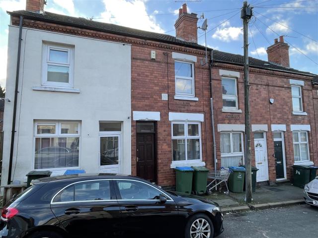 House for rent in Ball Hill, West Midlands