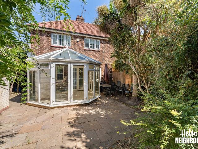 House for rent in Hampton Hill, Greater London