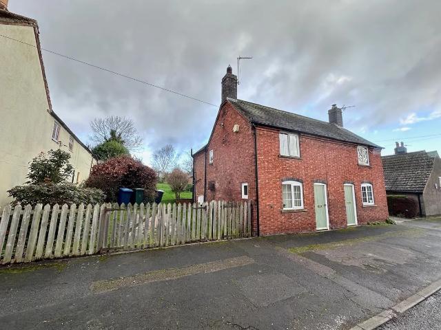 House for rent in Barton In Fabis, East Midlands
