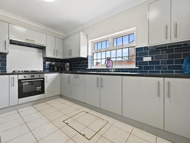 House for rent in London Borough of Ealing, Greenford