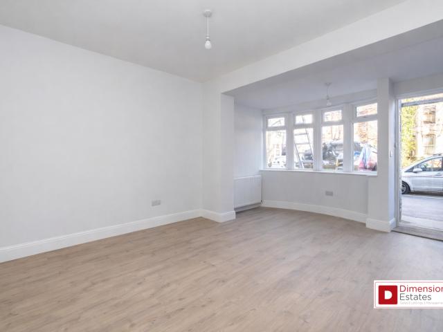 House for rent in Gants Hill, Greater London