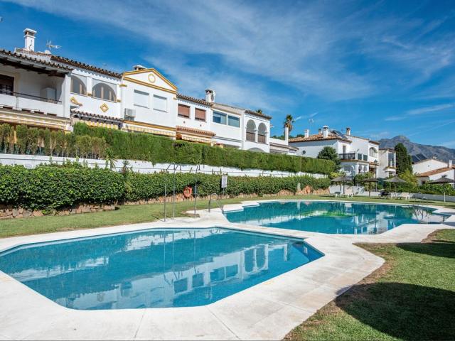 Casa en alquiler en Dos Hermanas, Costa del Sol