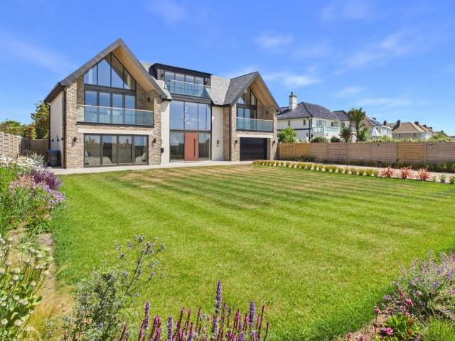 House for rent in Worthing, West Sussex