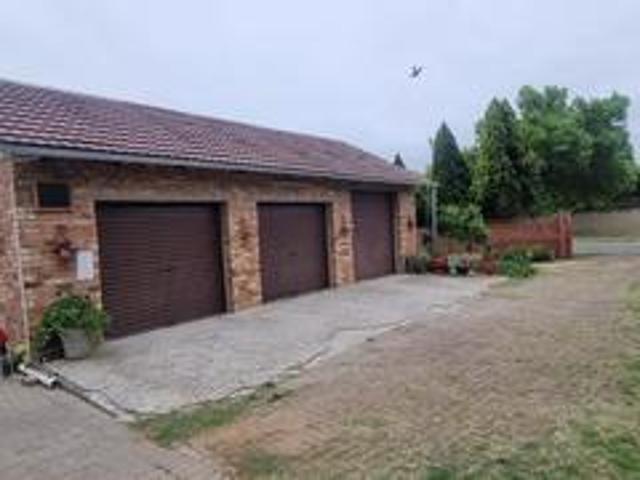 House for sale in Gert Sibande, Mpumalanga