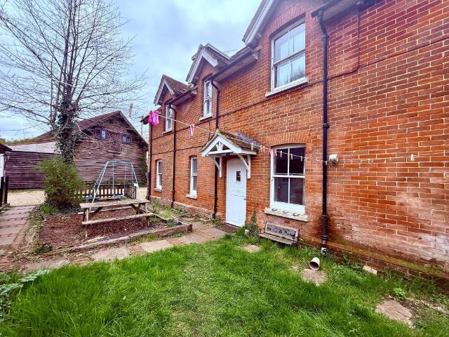 House for rent in Barton Stacey, Hampshire
