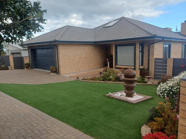 House for sale in Groot Brak Rivier, Western Cape