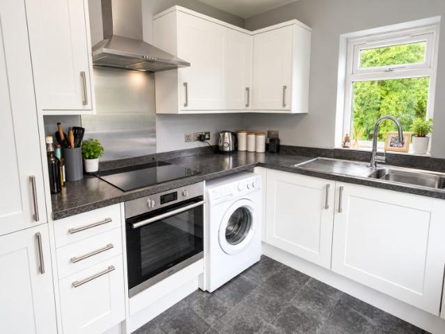 House for rent in Lower Halliford, Surrey