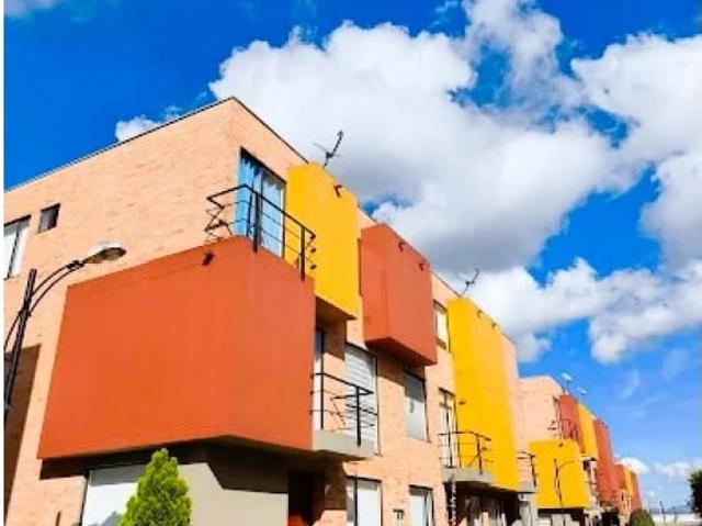 Casa en arriendo en El Cabrero, Mosquera