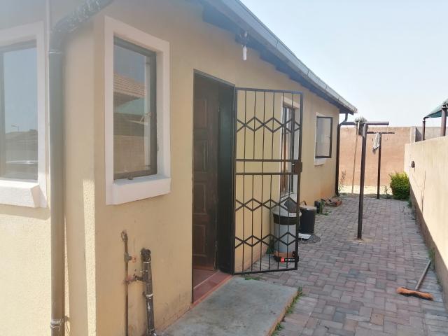 House for sale in Waterkloof, Gauteng