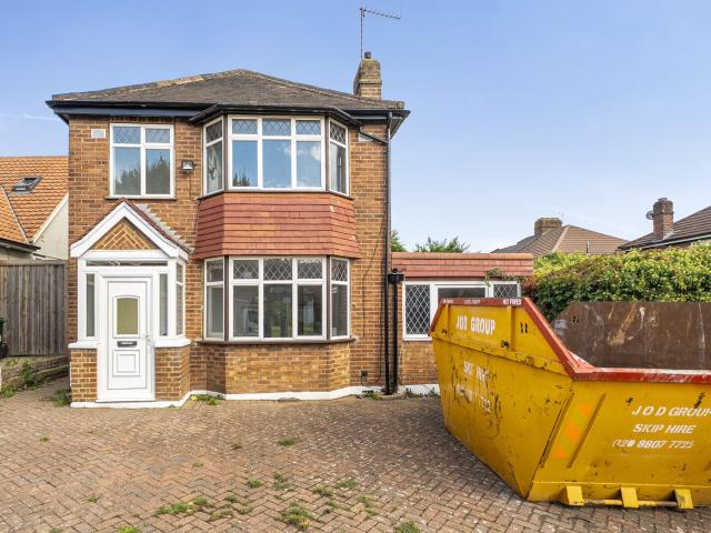 House for rent in London Borough of Barnet, Greater London