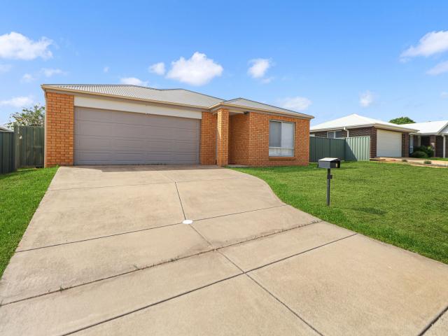 House for rent in Forest Hill, Wagga Wagga City Council