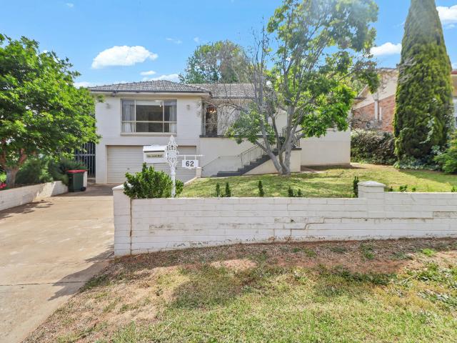 House for rent in Kooringal, Wagga Wagga City Council