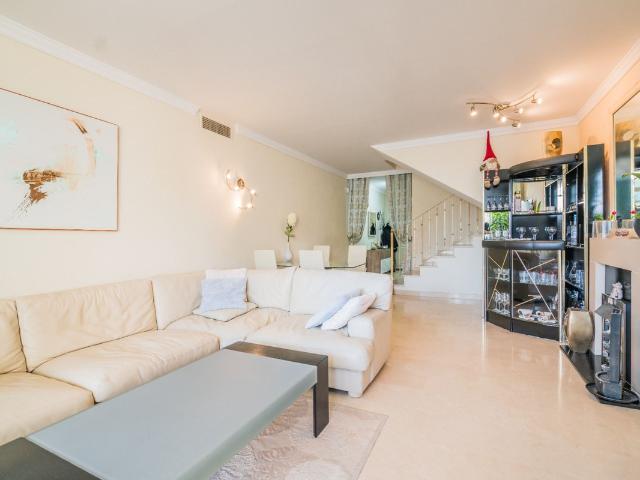 Casa en alquiler en Almería, El Zapillo
