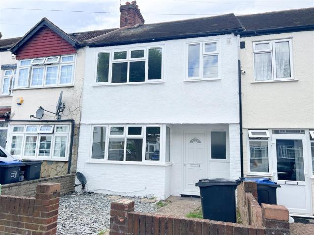House for rent in London Borough of Croydon, Greater London