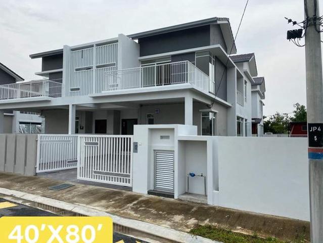 Residential House for sale in Tanjong Sepat, Selangor