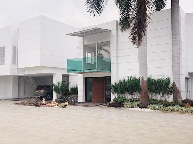 Casa en arriendo en Barrio Pance, Cali