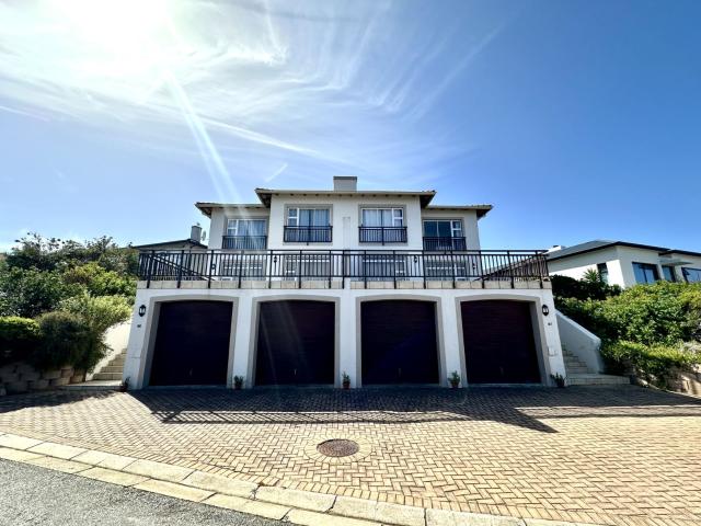 House for sale in Groot Brak Rivier, Western Cape
