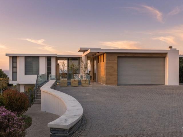 House for sale in Groot Brak Rivier, Western Cape