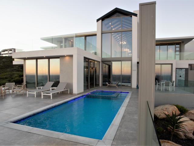 House for sale in Groot Brak Rivier, Western Cape
